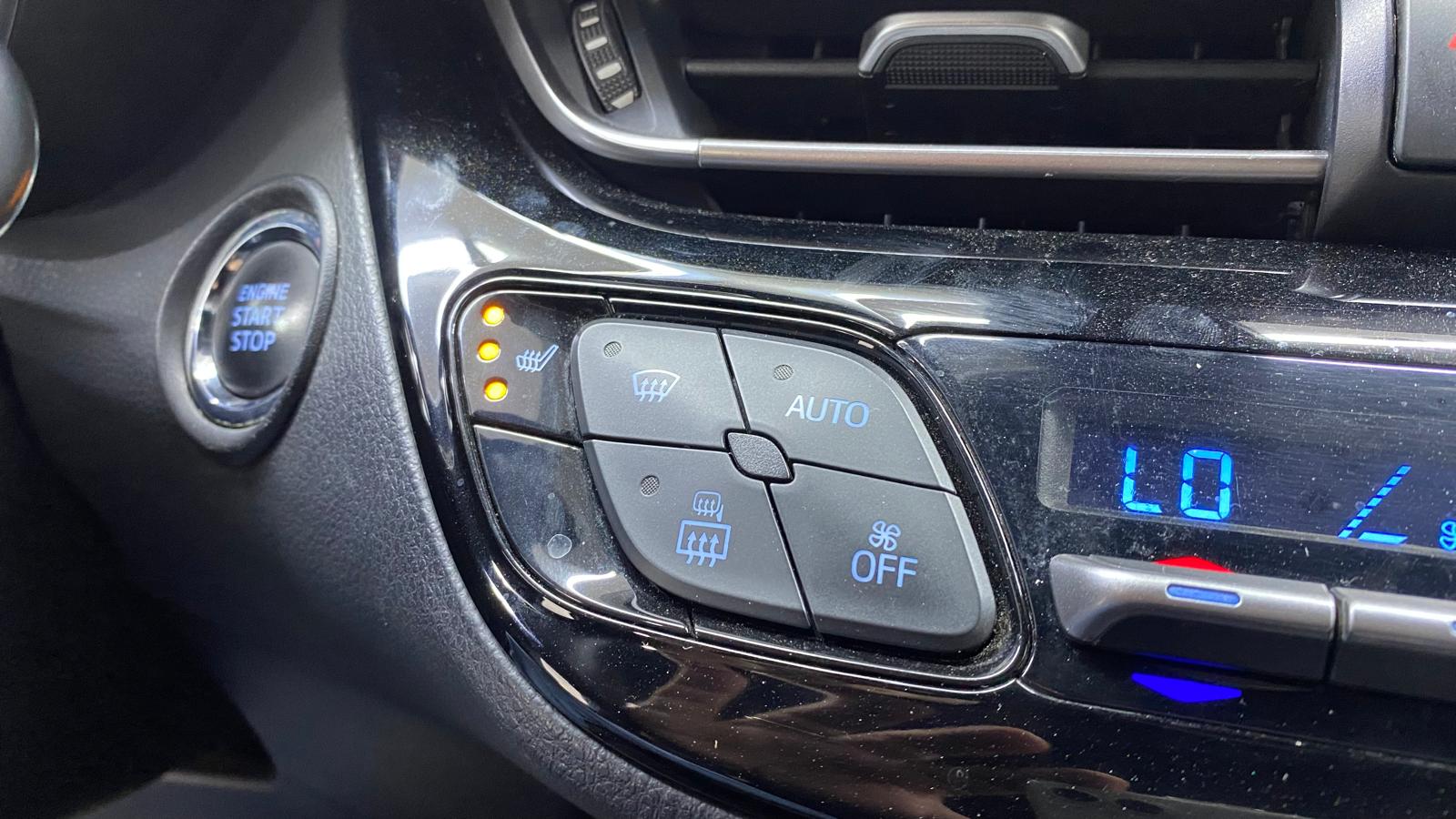 TOYOTA C-HR 22